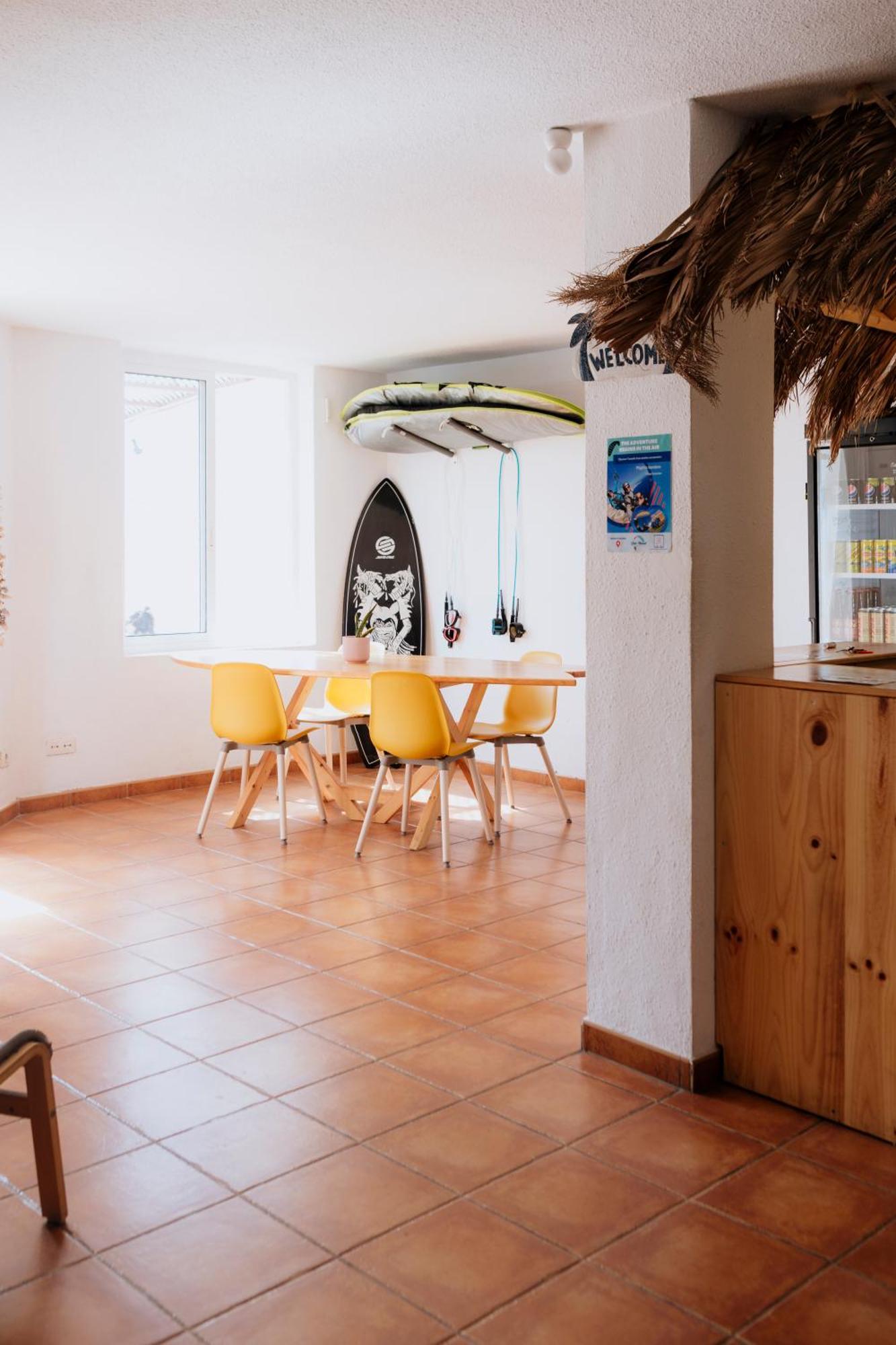 Endless Summer Hostel (Adults Only) Costa Adeje  Exterior photo